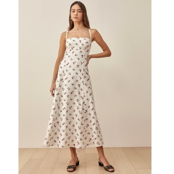 Rai Linen Dress in Cherry Pit - Picture 2 of 6